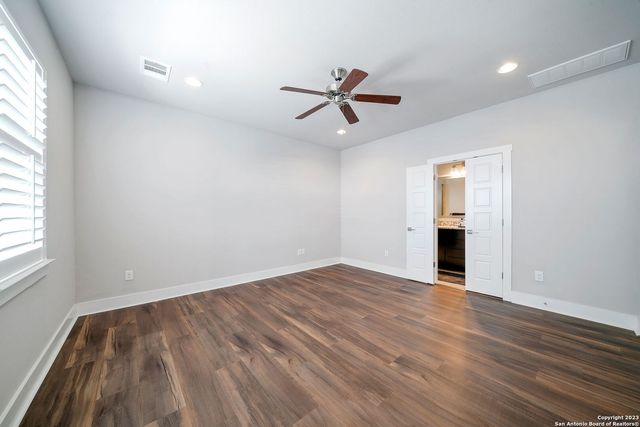 223 CLAREMONT AVE, San Antonio, TX 78209