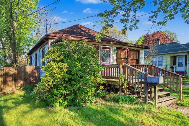 521 Gayle Avenue, Kalamazoo, MI 49048