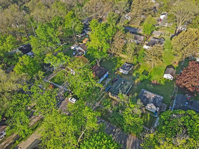 521 Gayle Avenue, Kalamazoo, MI 49048
