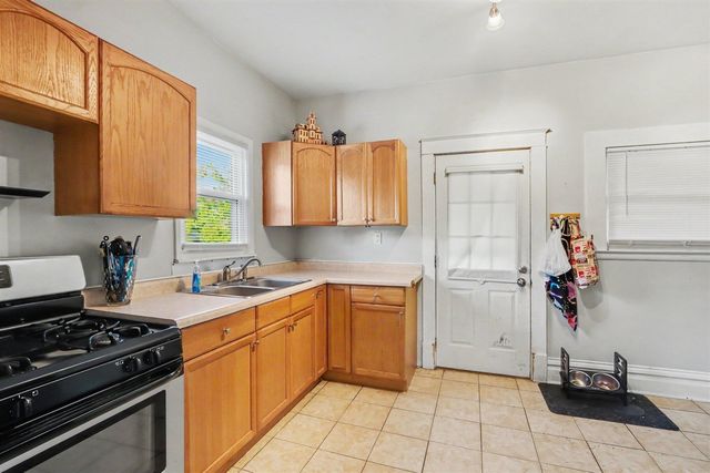 521 Gayle Avenue, Kalamazoo, MI 49048