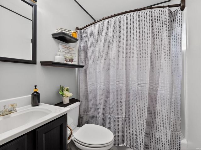 544 Royalton Drive, New Haven, IN 46774