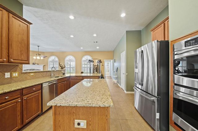 1704 Tempe Street, League City, TX 77573