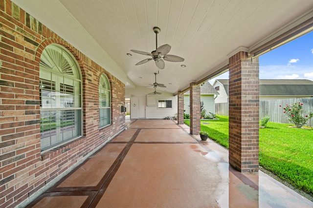 1704 Tempe Street, League City, TX 77573