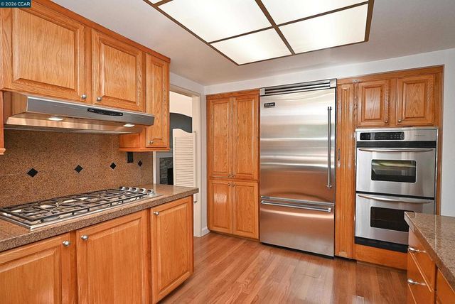 867 Litwin Dr, Concord, CA 94518