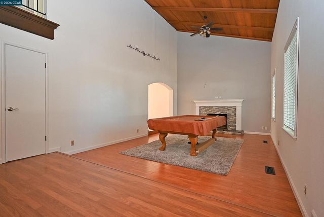 867 Litwin Dr, Concord, CA 94518