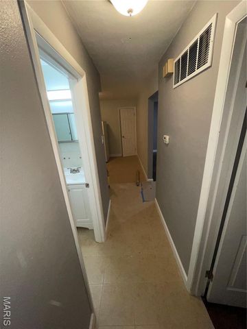 3105 Chariton Street, St Louis, MO 63111