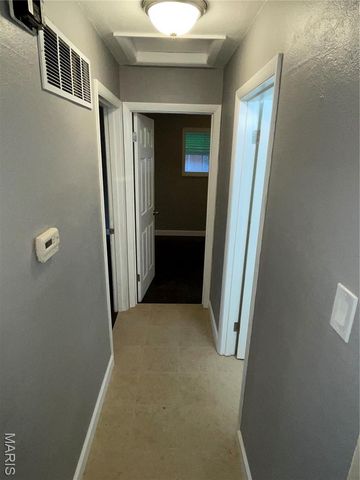 3105 Chariton Street, St Louis, MO 63111