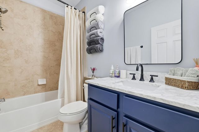 10457 Wellington Parc Drive, Wellington, FL 33449