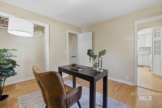 3205 W Crescent Rim Drive, Boise, ID 83706