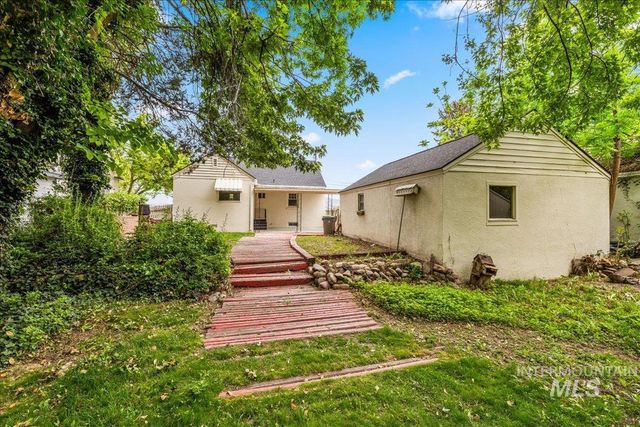 3205 W Crescent Rim Drive, Boise, ID 83706