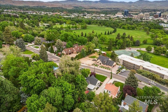 3205 W Crescent Rim Drive, Boise, ID 83706