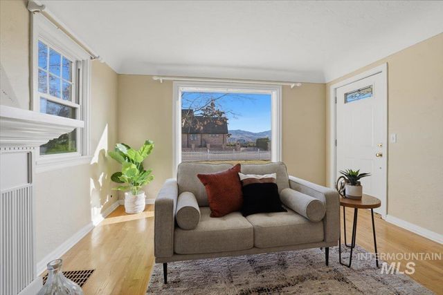 3205 W Crescent Rim Drive, Boise, ID 83706