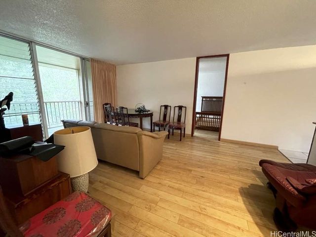 95-227 Waikalani Drive A1206, Mililani, HI 96789