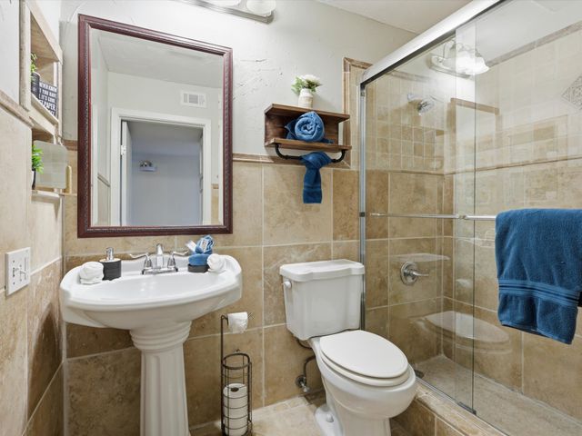 1901 Forestwood Drive, Richardson, TX 75081