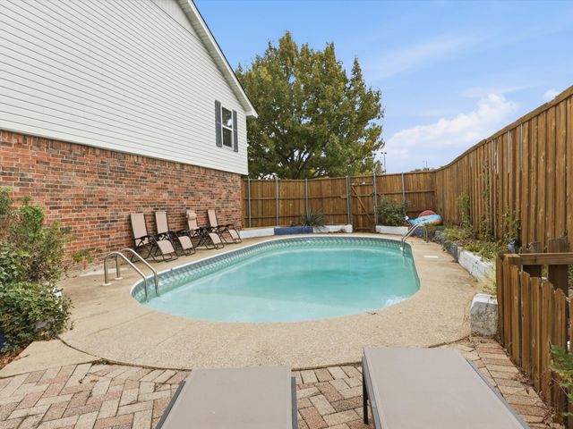 1901 Forestwood Drive, Richardson, TX 75081