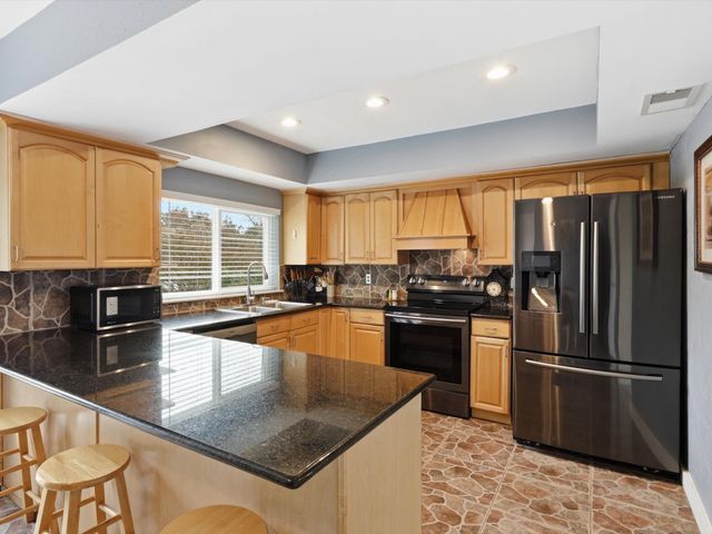 1901 Forestwood Drive, Richardson, TX 75081