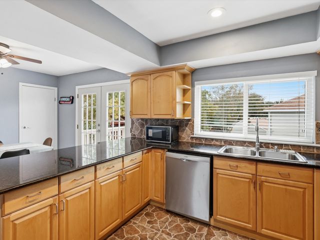 1901 Forestwood Drive, Richardson, TX 75081