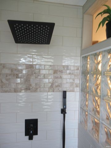 2428 Barcroft Court, Fort Wayne, IN 46804