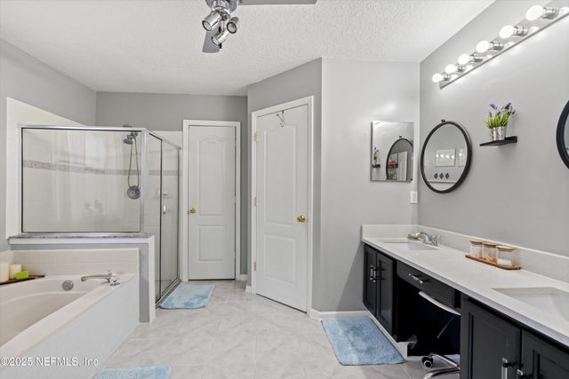 9768 CEDAR RIDGE Drive W, Jacksonville, FL 32221