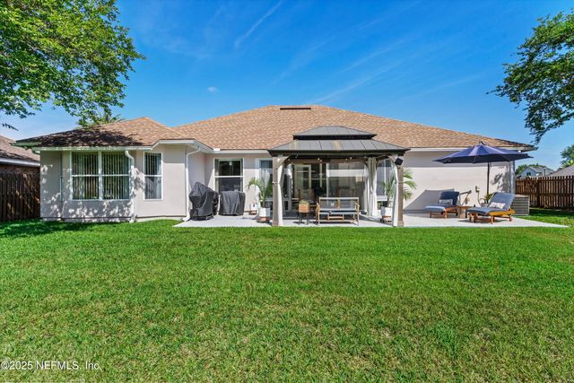 9768 CEDAR RIDGE Drive W, Jacksonville, FL 32221