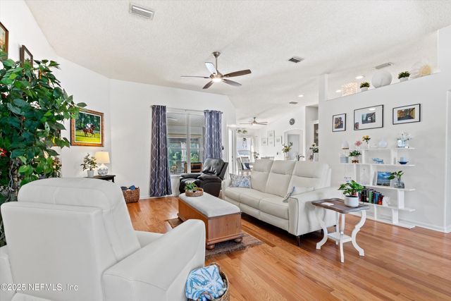 9768 CEDAR RIDGE Drive W, Jacksonville, FL 32221