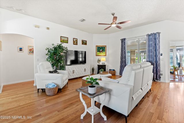 9768 CEDAR RIDGE Drive W, Jacksonville, FL 32221