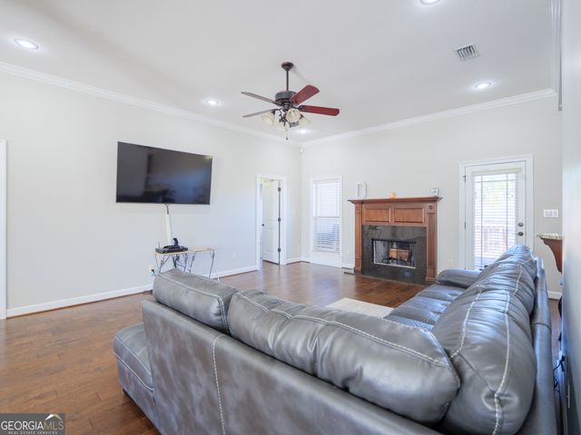 4049 Applecross Road, Valdosta, GA 31605