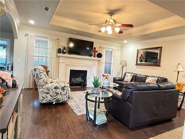 1903 W Countryside Lane, Rogers, AR 72758