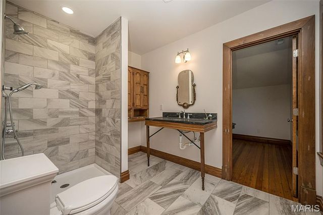 4241 Alt Road, Pacific, MO 63069
