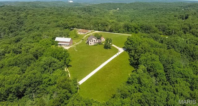 4241 Alt Road, Pacific, MO 63069