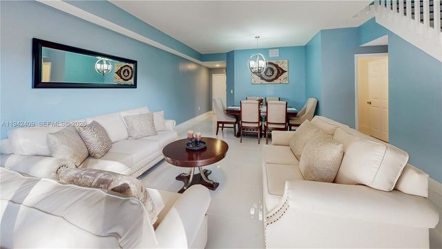 10210 SW 154th Pl 111-8, Miami, FL 33196