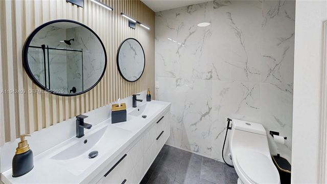 10210 SW 154th Pl 111-8, Miami, FL 33196