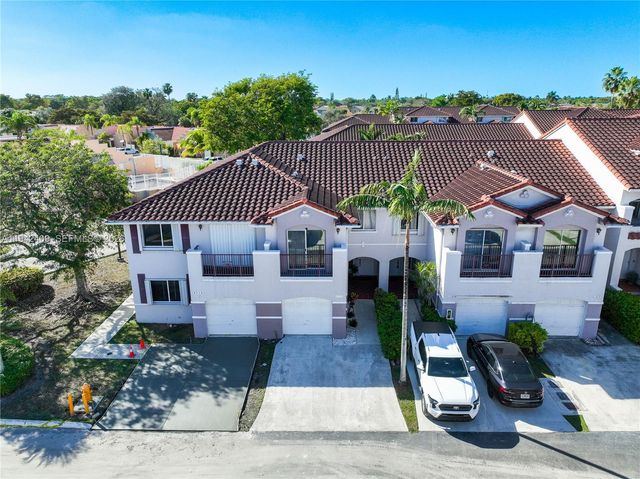 10210 SW 154th Pl 111-8, Miami, FL 33196