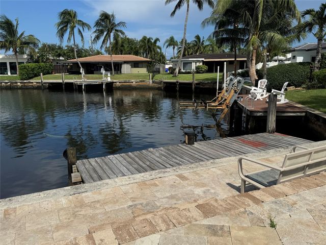 440 SE 1st Ter, Pompano Beach, FL 33060
