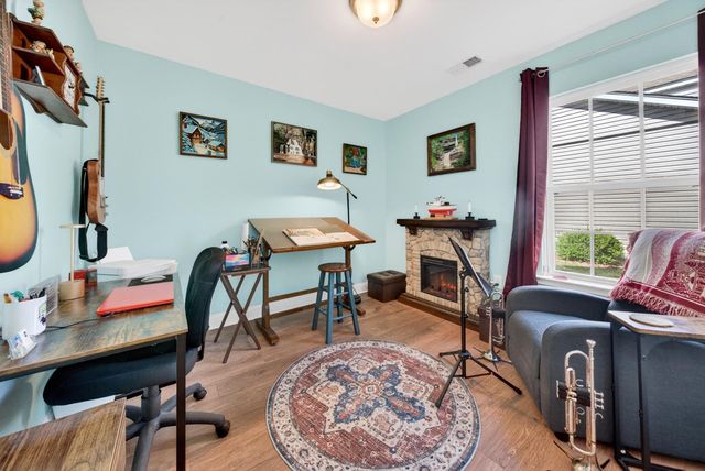 137 Robert Conway Ct., Georgetown, SC 29440