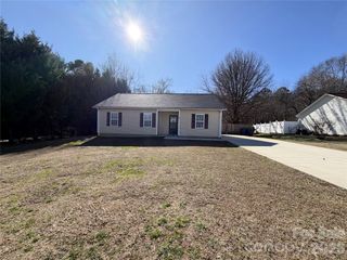 308 Springhill Lane, Maiden, NC 28650