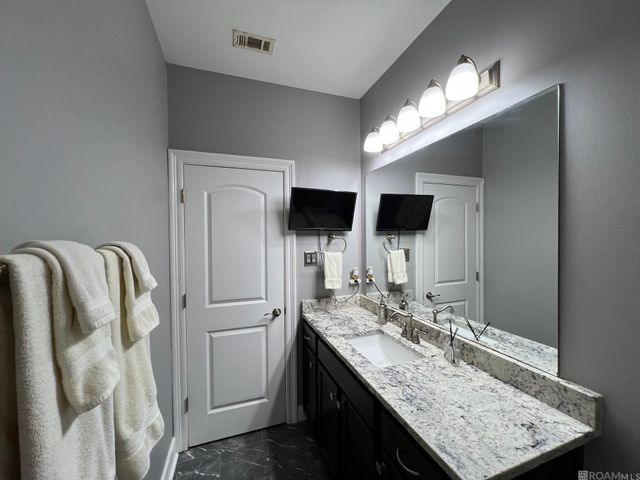 1353 Cedar Trail Ave, Zachary, LA 70791