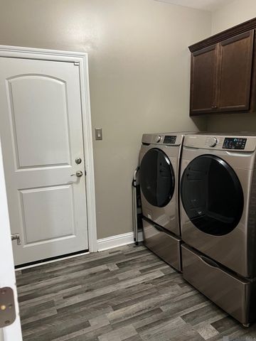 1353 Cedar Trail Ave, Zachary, LA 70791