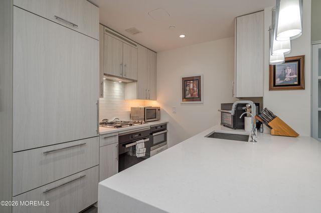 15 Morris Avenue 310, Long Branch, NJ 07740