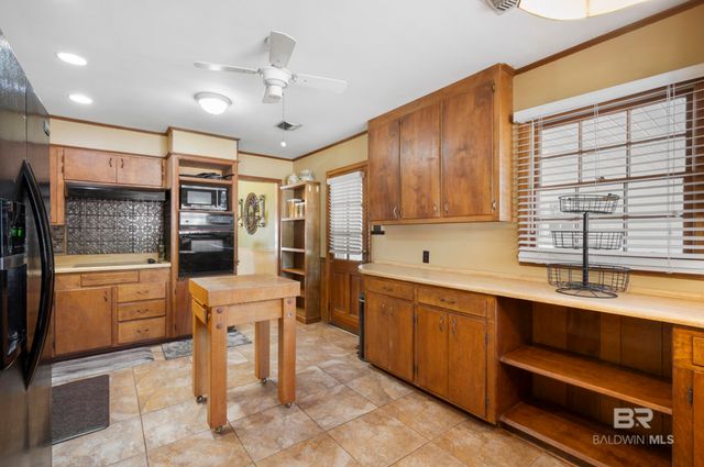 601 E 7th Street, Bay Minette, AL 36507