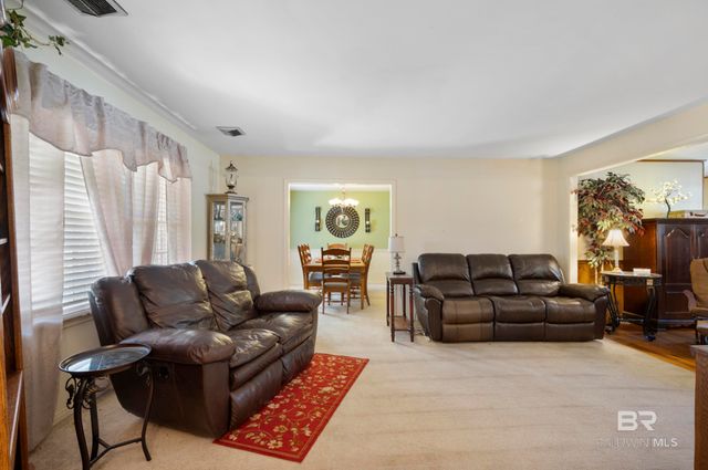 601 E 7th Street, Bay Minette, AL 36507