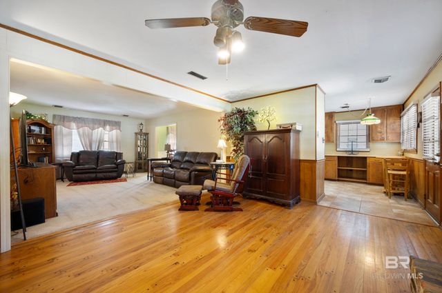 601 E 7th Street, Bay Minette, AL 36507