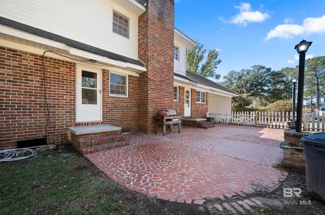 601 E 7th Street, Bay Minette, AL 36507