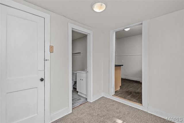 6546 Joseph Avenue, St Louis, MO 63133