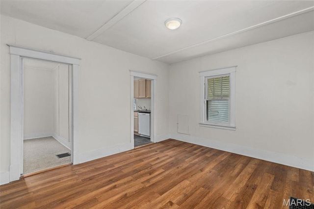 6546 Joseph Avenue, St Louis, MO 63133
