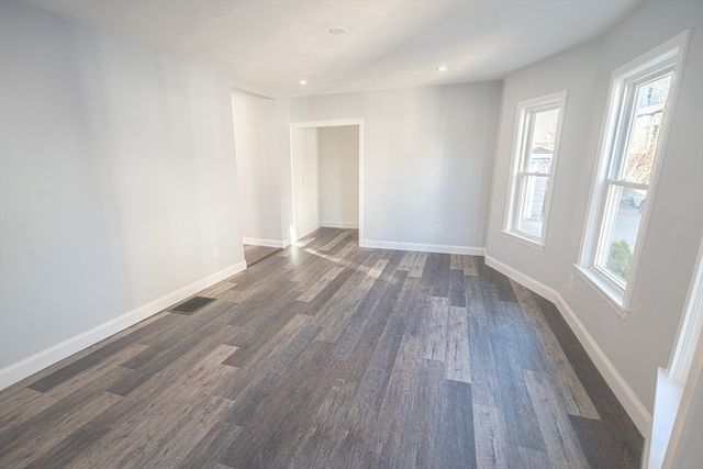 10 Rockwell Ter 1, Malden, MA 02148