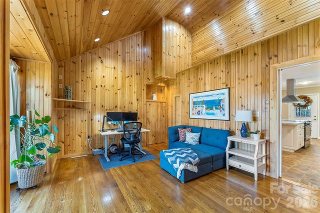 4267 County Home Road, Conover, NC 28613