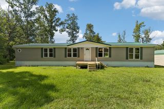 286 Henderson Rd, Hohenwald, TN 38462