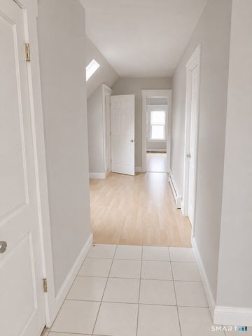 122 Atwater Street 3, New Haven, CT 06513