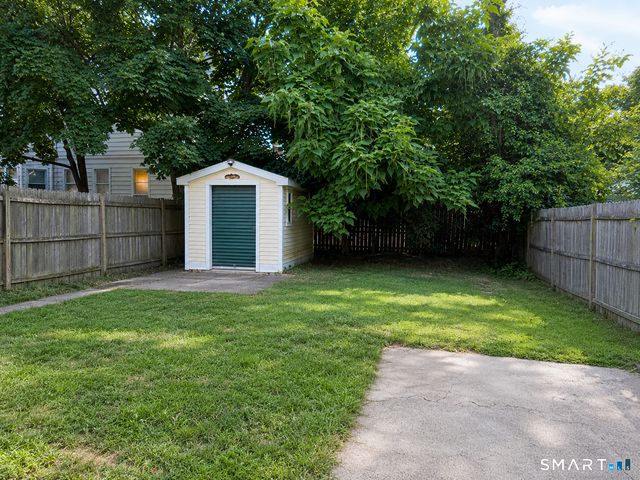 122 Atwater Street 3, New Haven, CT 06513